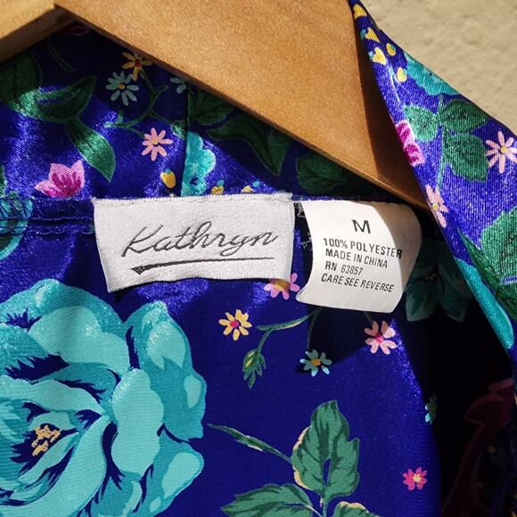 Vintage Robe Satin - Picture 5 of 6